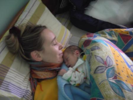 No coment ! c'est vraiment beau � voir. Heureuse maman dans un petit paradis!