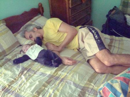 � voir, c'est fatigant de me donner le biberon !!!